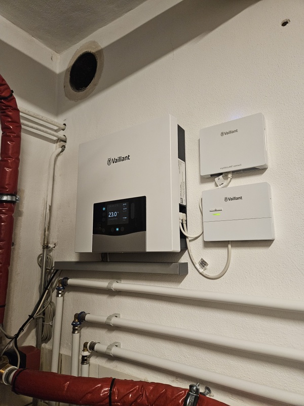 Afbeeldingslocatie: https://tweakers.net/i/tNLoS3WzcL7Yj7jEIv0Oxz19rr0=/x800/filters:strip_icc():strip_exif()/f/image/JZ4vZW2bViyhFphN6GB8vQnD.jpg?f=fotoalbum_large