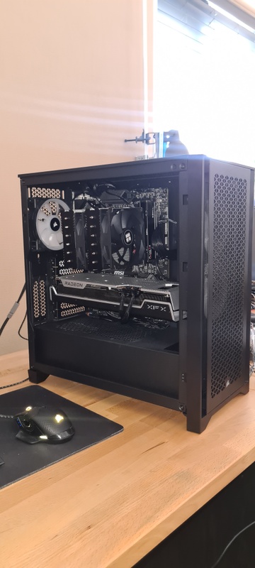 Afbeeldingslocatie: https://tweakers.net/i/tQrhsGpFPQu_M8ZASkPrvFuJ074=/x800/filters:strip_icc():strip_exif()/f/image/09tr6r4i6CDlBE0smQxOtfqg.jpg?f=fotoalbum_large