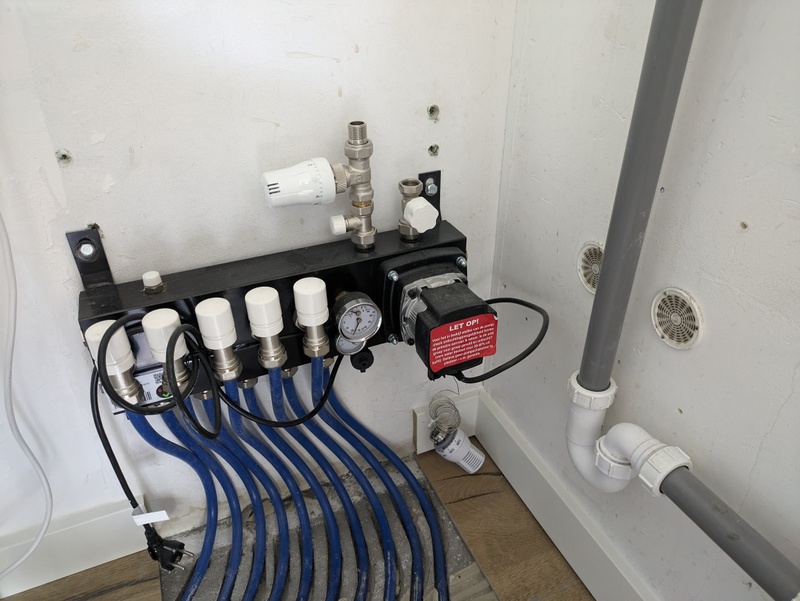 Afbeeldingslocatie: https://tweakers.net/i/tR_PAaSL6lwdzr-Ta39I3W2x_Kw=/800x/filters:strip_icc():strip_exif()/f/image/BcMx2xUKAU8T7avVaH6pr3rk.jpg?f=fotoalbum_large