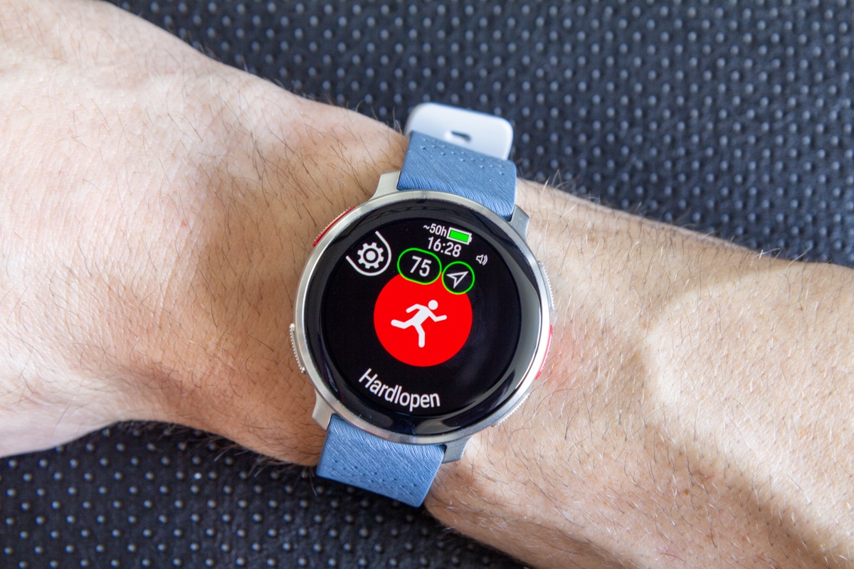 Fraaie sporthorloges, maar voor wie? Review Tweakers