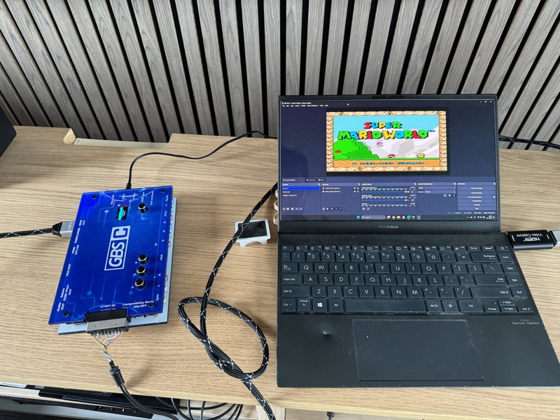 Afbeeldingslocatie: https://tweakers.net/i/tUMq48tJ8C8eBqvwVIu4eO09xjM=/800x/filters:strip_icc():strip_exif()/f/image/WrmBb0X3Ja96viWVrfZukUET.jpg?f=fotoalbum_large
