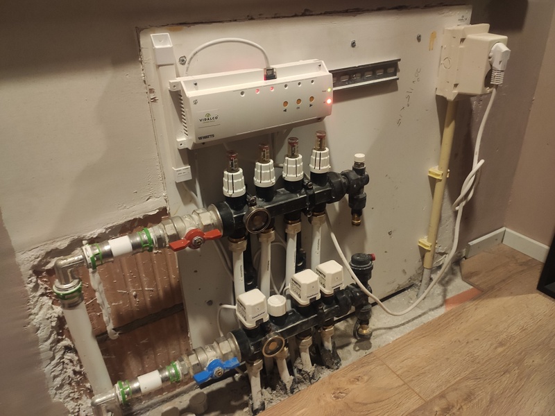 Afbeeldingslocatie: https://tweakers.net/i/tWOWVRiy83rWjz7gvpq7jZ_1V9g=/800x/filters:strip_icc():strip_exif()/f/image/CevJkPjybQsW2mxIOSQtIpgL.jpg?f=fotoalbum_large