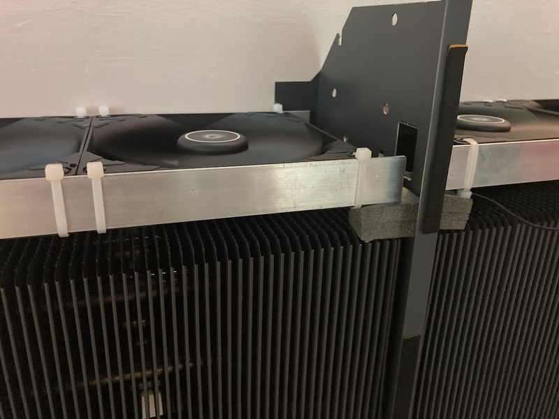 Afbeeldingslocatie: https://tweakers.net/i/tXx2UdFKpgkUrSHn7Yu6JBRkUIE=/800x/filters:strip_icc():strip_exif()/f/image/HzJA8PJPudQ8k3f652ZBV3Do.jpg?f=fotoalbum_large