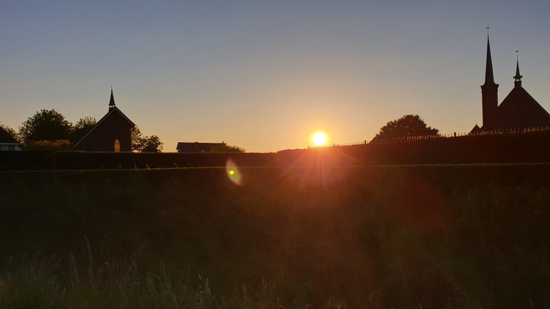 Afbeeldingslocatie: https://tweakers.net/i/tYQXmaBWRcGZGrF8HQUg8-yEoMg=/800x/filters:strip_icc():strip_exif()/f/image/bQYRHRFNAEl98TTOO9eM1K0M.jpg?f=fotoalbum_large