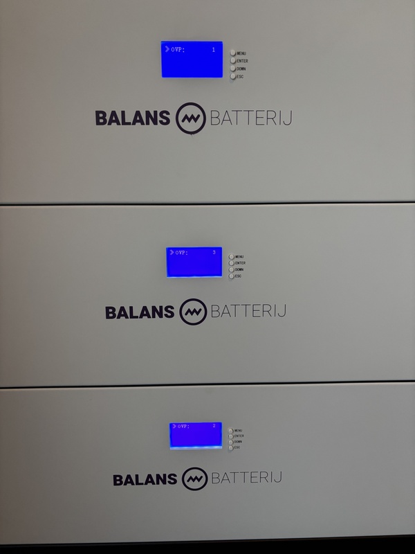 Afbeeldingslocatie: https://tweakers.net/i/tYSO2PgRWtTaHeXprnmmIc6C8U8=/x800/filters:strip_icc():strip_exif()/f/image/3jf4R7HZOC6TlpkpNyBJpDUX.jpg?f=fotoalbum_large