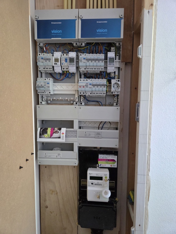 Afbeeldingslocatie: https://tweakers.net/i/tdQhFRMW3G3mMpV_TsiZx-4H0zw=/x800/filters:strip_icc():strip_exif()/f/image/mXhkPZFQUhbVcNEDo5ucueQS.jpg?f=fotoalbum_large