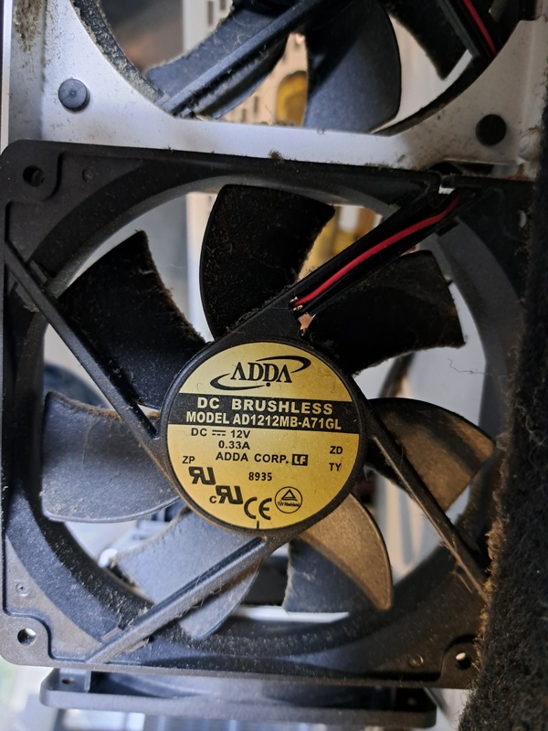 Afbeeldingslocatie: https://tweakers.net/i/tdjcdkQ1VDMvEx8V40tDccYSqCs=/x800/filters:strip_icc():strip_exif()/f/image/sPSQD59pW0hCaMBisRmsxnou.jpg?f=fotoalbum_large