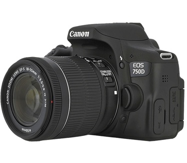 Canon EOS 750D + EF-S 18-55mm f/3.5-5.6 IS STM Zwart