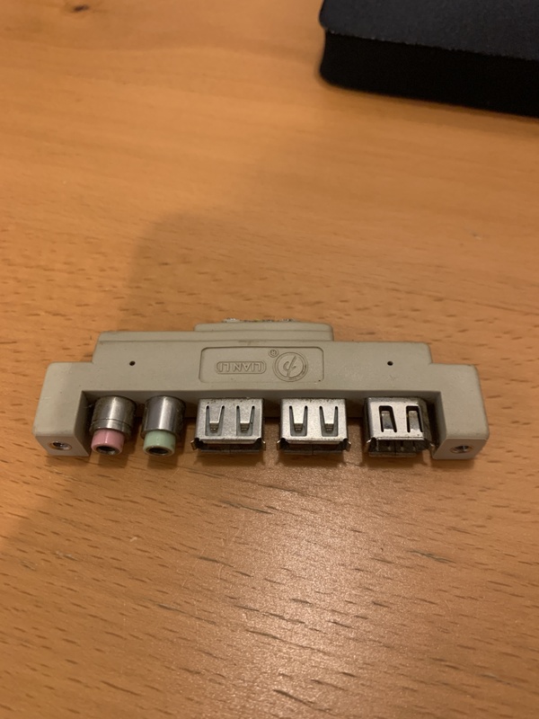 Afbeeldingslocatie: https://tweakers.net/i/tiW12_c-TkmG7PH7XJsd61vkMoQ=/x800/filters:strip_icc():strip_exif()/f/image/Z4ETTkgQtXesm8jokygu5JVQ.jpg?f=fotoalbum_large