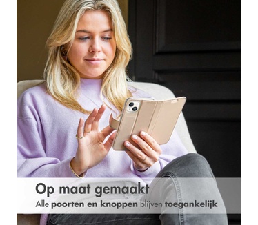 Accezz Wallet Softcase Bookcase iPhone 13 Mini - Goud