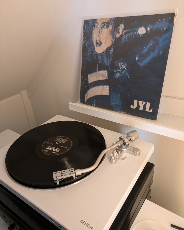 Afbeeldingslocatie: https://tweakers.net/i/tr3R07wv4djr8h12Gz-QLCdw_nM=/x800/filters:strip_icc():strip_exif()/f/image/C2V0R3E2rwtLUD5w6TIFP6Sn.jpg?f=fotoalbum_large