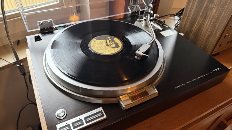 Afbeeldingslocatie: https://tweakers.net/i/tso9uW0kYvezQ498CeD4NkFvVo0=/800x/filters:strip_icc():strip_exif()/f/image/aPD4XK9W9dtwOhXBVSHkLMat.jpg?f=fotoalbum_large