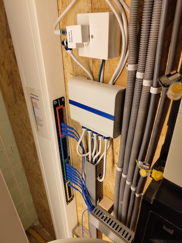 Afbeeldingslocatie: https://tweakers.net/i/tufjjWlPHkq46zUQpPGaaSjJY70=/x800/filters:strip_icc():strip_exif()/f/image/rYIGcCQNrql5ZpHJdHEGiBXS.jpg?f=fotoalbum_large