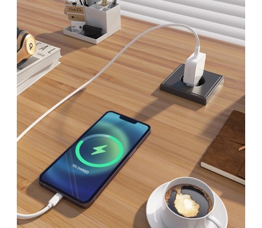 Accezz Ultra Slim GaN Charger 20W - USB-C