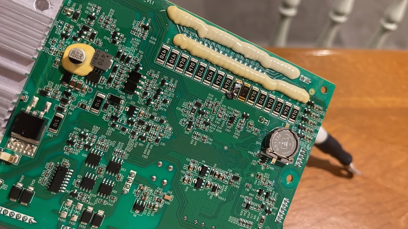 Afbeeldingslocatie: https://tweakers.net/i/tv4a2pqAxt8VmLLxxwh_M2b4g_Q=/800x/filters:strip_icc():strip_exif()/f/image/00zL4EyPxXw6XEE0m1lKWH9m.jpg?f=fotoalbum_large