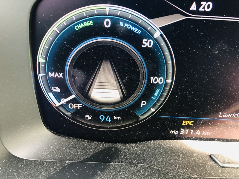 Afbeeldingslocatie: https://tweakers.net/i/twQ9ogBU0kuNAjUUT-wKSIphg1A=/800x/filters:strip_icc():strip_exif()/f/image/hjxjNqbfUbjrDALK067qTKGG.jpg?f=fotoalbum_large