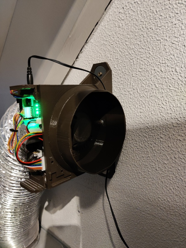 Afbeeldingslocatie: https://tweakers.net/i/tx7am77zlR8OJEMwQg4bQVeOuDk=/x800/filters:strip_icc():strip_exif()/f/image/b4If7LmnUIAeaO8Nlukr0gE5.jpg?f=fotoalbum_large
