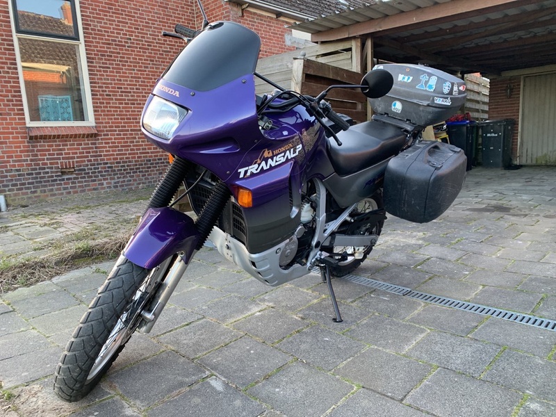 Afbeeldingslocatie: https://tweakers.net/i/txccSVZ97bRHQAgHEIPyEUdDwBs=/800x/filters:strip_icc():strip_exif()/f/image/s1EtupiVrVNuBF4aadqh22kz.jpg?f=fotoalbum_large