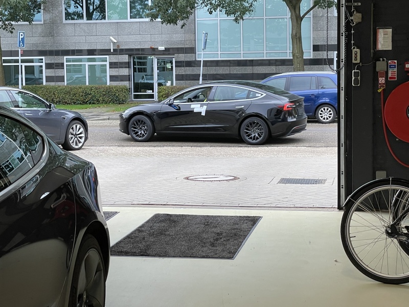 Afbeeldingslocatie: https://tweakers.net/i/tyNPjTtPelZjB1ftA8QtDO37BR8=/800x/filters:strip_icc():strip_exif()/f/image/bPwBFFT7CWjVzhUbPBNrzitb.jpg?f=fotoalbum_large