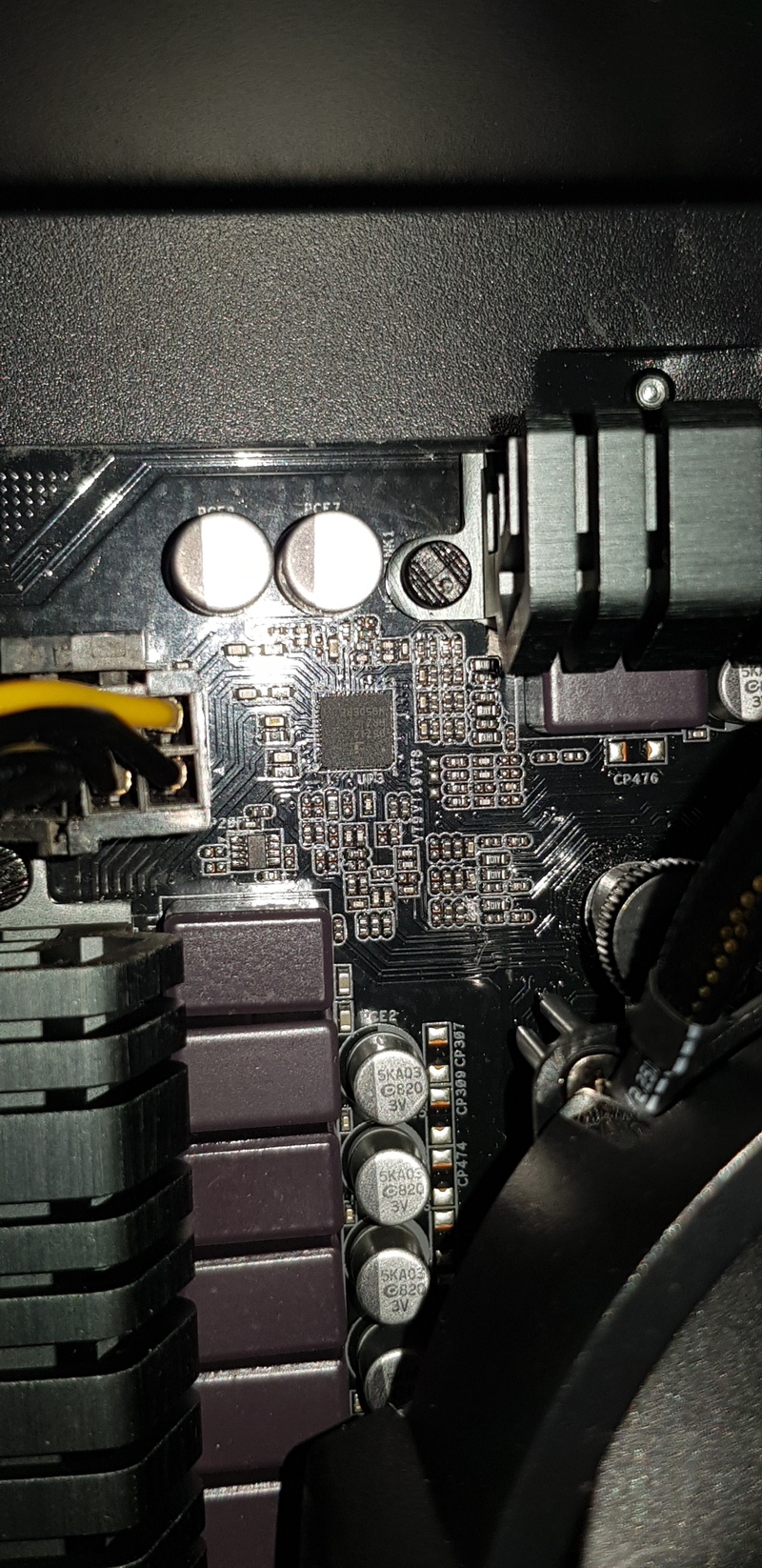 Afbeeldingslocatie: https://tweakers.net/i/u1Ff04IA6auUTIvN2QnesbOuHWA=/800x/filters:strip_icc():strip_exif()/f/image/YvaYvzupEvWATysydssiH0x5.jpg?f=fotoalbum_large