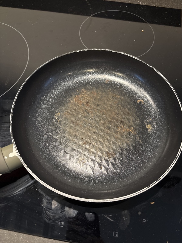 Afbeeldingslocatie: https://tweakers.net/i/u2VQZiT5bApFAqexB4Hx5OWsoTk=/x800/filters:strip_icc():strip_exif()/f/image/7QdHgCT9vLQ3CSFYA17lwY1S.jpg?f=fotoalbum_large