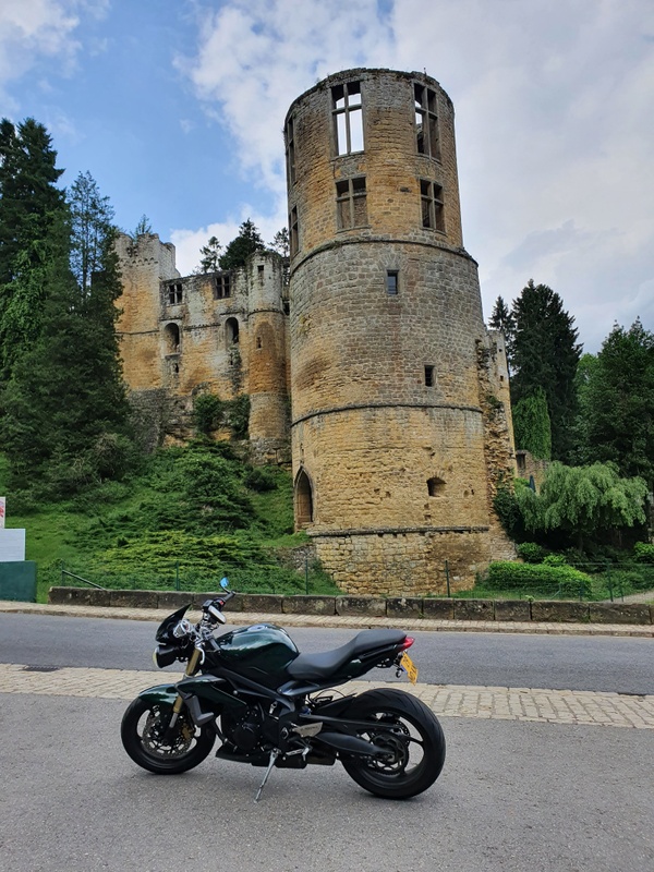 Afbeeldingslocatie: https://tweakers.net/i/u3YCiak6tSIRd_CE8LC8SdOmFa4=/x800/filters:strip_icc():strip_exif()/f/image/cB9ECNJcm0Nv1ICTzwGLm2UA.jpg?f=fotoalbum_large