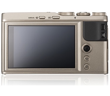 Fujifilm XF10 Champagne