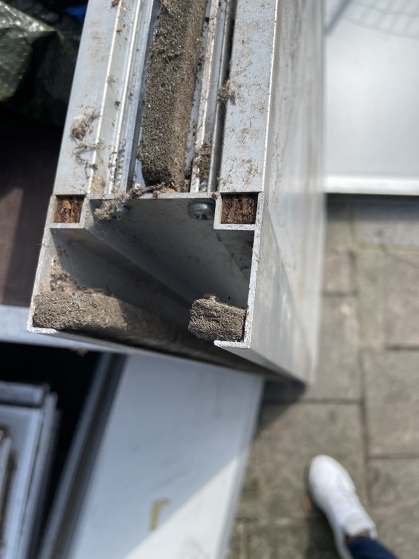 Afbeeldingslocatie: https://tweakers.net/i/u3iVLdIVQiFsD_2jWAMKYGTGoTs=/x800/filters:strip_icc():strip_exif()/f/image/LTMRz7GWHUtHTaH98lWGrvNA.jpg?f=fotoalbum_large