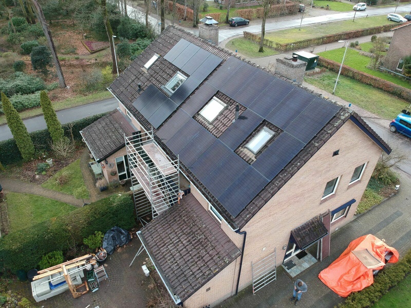 Afbeeldingslocatie: https://tweakers.net/i/u7LI6qvvq-2R3_pgqjmoNHDrNes=/800x/filters:strip_icc():strip_exif()/f/image/M9sN5HZEdhkYAAaw1JRVcx8c.jpg?f=fotoalbum_large