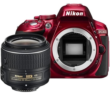 Nikon D5300 + AF-S DX NIKKOR 18-55mm f/3.5-5.6G VR II Rood