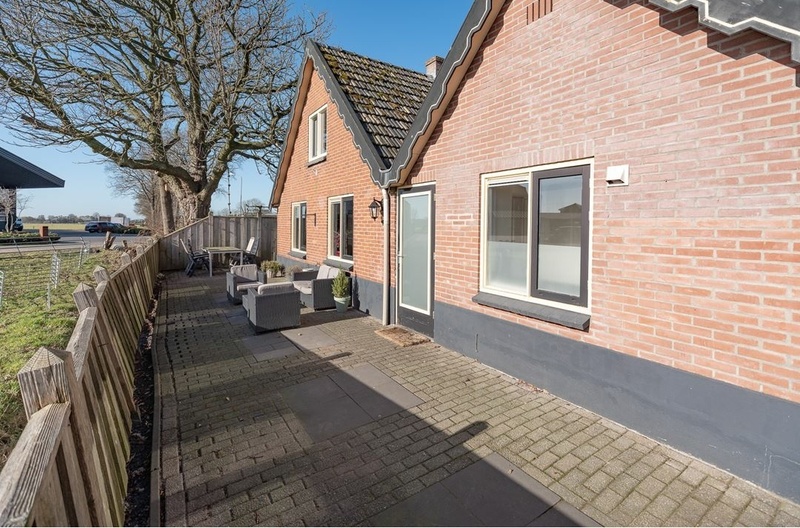 Afbeeldingslocatie: https://tweakers.net/i/uDeovKBpk6Xs-_NuQPAvrqbM8ks=/800x/filters:strip_icc():strip_exif()/f/image/cHbf6pclBZ9FChnN8tqeOU6Y.jpg?f=fotoalbum_large