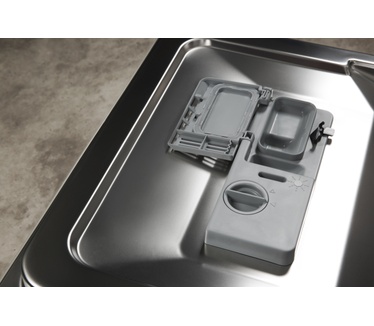 Whirlpool ADP 301 IX