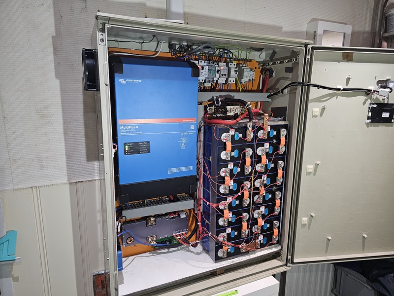 Afbeeldingslocatie: https://tweakers.net/i/uGQJR3cYSeKrrQK1Lk7G9CP7vqs=/800x/filters:strip_icc():strip_exif()/f/image/47LNOuhYWVyqVmVr04QQIuFU.jpg?f=fotoalbum_large