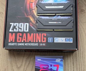 UPGRADE SET - Intel Core i7-9700K 3.6GHz - Gigabyte Z390 M GAMING