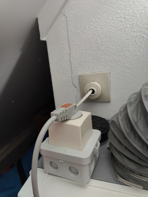 Afbeeldingslocatie: https://tweakers.net/i/uISZXWN3bav5eITS3fN_ONLwEpo=/x800/filters:strip_icc():strip_exif()/f/image/hg8VOdmz1YXYvt7tU9V5oZek.jpg?f=fotoalbum_large
