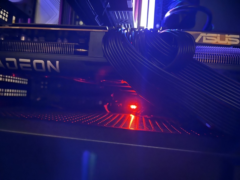 Afbeeldingslocatie: https://tweakers.net/i/uIa5w5gEJLz8nveiyRXLviC7lFo=/800x/filters:strip_icc():strip_exif()/f/image/x3QtUhtTL3744QQDN5IcU6FK.jpg?f=fotoalbum_large