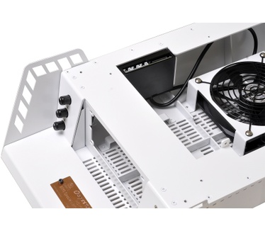 Lian Li PC-Y6W