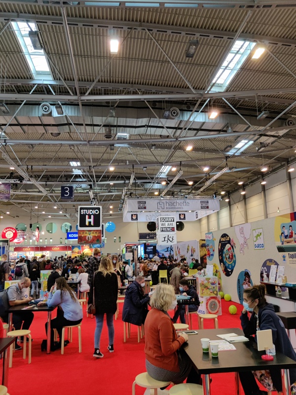 Afbeeldingslocatie: https://tweakers.net/i/uQZzQgGs8vr362AjCOryTyDzNgE=/x800/filters:strip_icc():strip_exif()/f/image/xCBAEkHYxXEHTmiHDoWOM899.jpg?f=fotoalbum_large