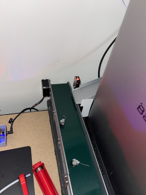 Afbeeldingslocatie: https://tweakers.net/i/uSIUYoNDgSWgnB1QgBWjsY4jNLA=/x800/filters:strip_icc():strip_exif()/f/image/EuM8571X5zuDyPPHcFknKzpp.jpg?f=fotoalbum_large