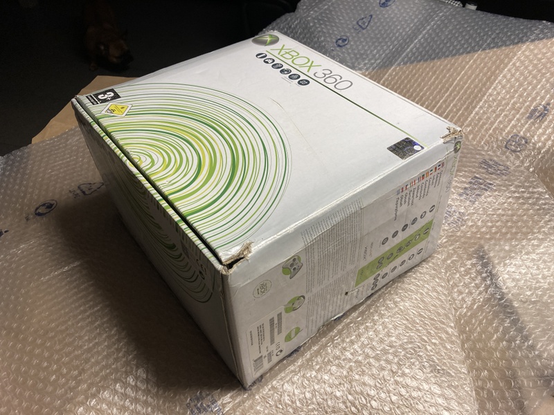 Afbeeldingslocatie: https://tweakers.net/i/uUG99JxAC4XnXt3twL47PsTfgBk=/800x/filters:strip_icc():strip_exif()/f/image/4wsEkpqgGxTjHblpMGloStMF.jpg?f=fotoalbum_large