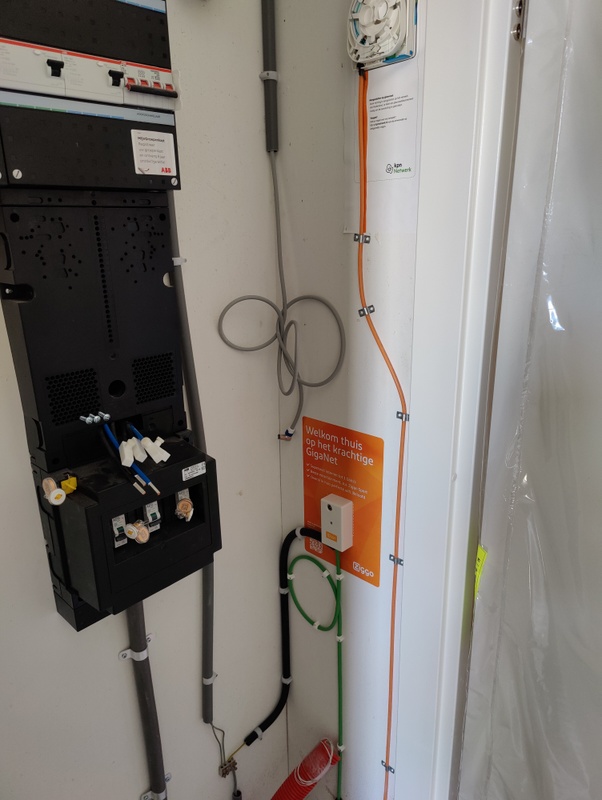 Afbeeldingslocatie: https://tweakers.net/i/uVeA-9h89myzFoagyvYT_TrIEHE=/x800/filters:strip_icc():strip_exif()/f/image/Wn3jVxNgR1Ifg643IHSGHZGq.jpg?f=fotoalbum_large