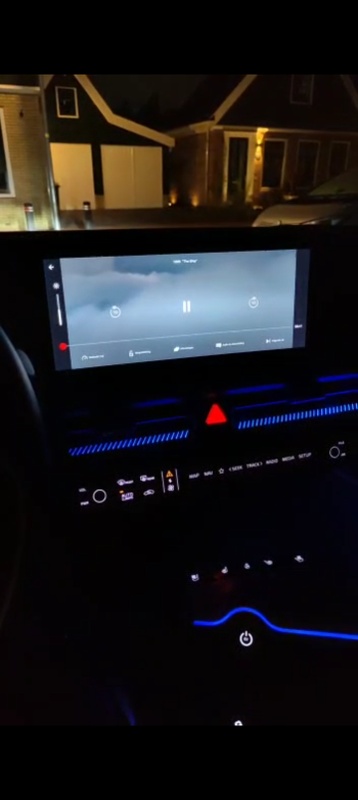 Afbeeldingslocatie: https://tweakers.net/i/u_yUfeMsLODe95G6Cyy5E3qHGCQ=/x800/filters:strip_icc():strip_exif()/f/image/8nQaje0hoMKbY9JSBtxRfVnV.jpg?f=fotoalbum_large