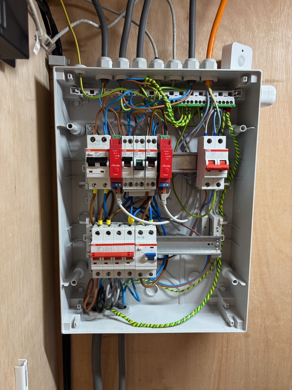 Afbeeldingslocatie: https://tweakers.net/i/ubkJe9yvnyPsVT63WUeaJ6J7FAU=/x800/filters:strip_icc():strip_exif()/f/image/z5t1lDNtwjWT9QzfcNiHQuUE.jpg?f=fotoalbum_large