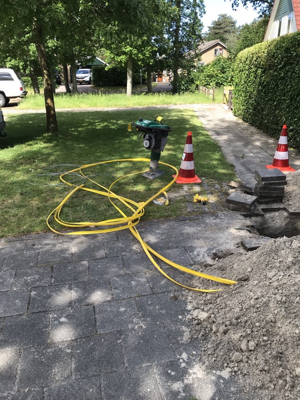 Afbeeldingslocatie: https://tweakers.net/i/ufCLYloYb93vqgEALhCs4GAM7BA=/x800/filters:strip_icc():strip_exif()/f/image/iUkCJdVtlkPC46E0EH1YJN8C.jpg?f=fotoalbum_large
