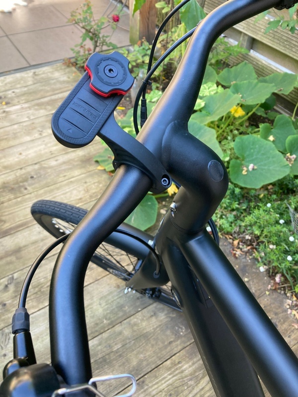 Afbeeldingslocatie: https://tweakers.net/i/ugO8N1IgGZCfZeJXEnnSNc9vV5w=/x800/filters:strip_icc():strip_exif()/f/image/BAogQR5EgDSsQ0WIXWZSCw7P.jpg?f=fotoalbum_large