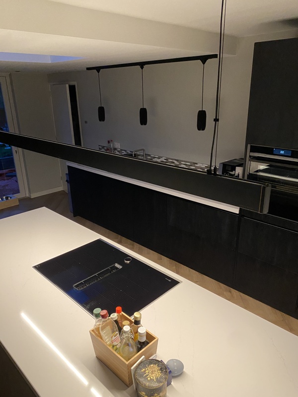 Afbeeldingslocatie: https://tweakers.net/i/ugkPQ_ptx2H3HiwF41ApRReLouk=/x800/filters:strip_icc():strip_exif()/f/image/zxuHnRQFHK5wRW0uxtF6oFhK.jpg?f=fotoalbum_large