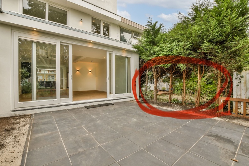 Afbeeldingslocatie: https://tweakers.net/i/uhyxh2Zxs5JVz9jD3Hslr_RQCs0=/800x/filters:strip_icc():strip_exif()/f/image/wPXmzcw58fmklX7K1mdNj49g.jpg?f=fotoalbum_large