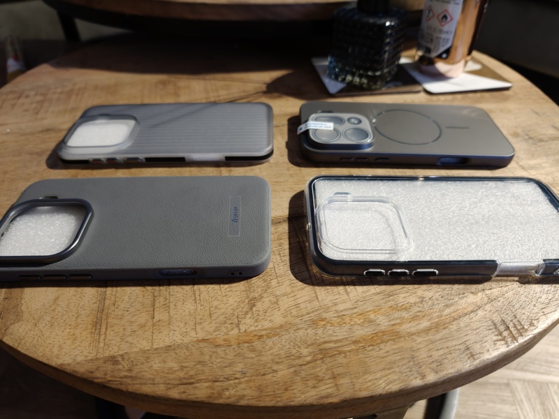 Afbeeldingslocatie: https://tweakers.net/i/ukYoDXifvqZTMMeU_Y_ppRCl6Oo=/800x/filters:strip_icc():strip_exif()/f/image/xFYf1Qn40Bh3bcm9blrOtI7f.jpg?f=fotoalbum_large