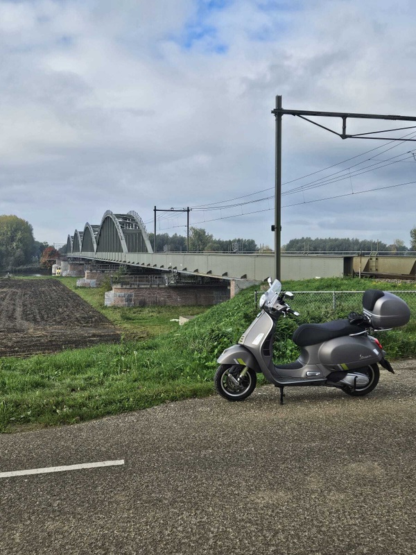 Afbeeldingslocatie: https://tweakers.net/i/ulVK4VVVGc6HqSyMVghHFvgVYgk=/x800/filters:strip_icc():strip_exif()/f/image/VZXaMmitNsoOLXhfWHBs2MLY.jpg?f=fotoalbum_large