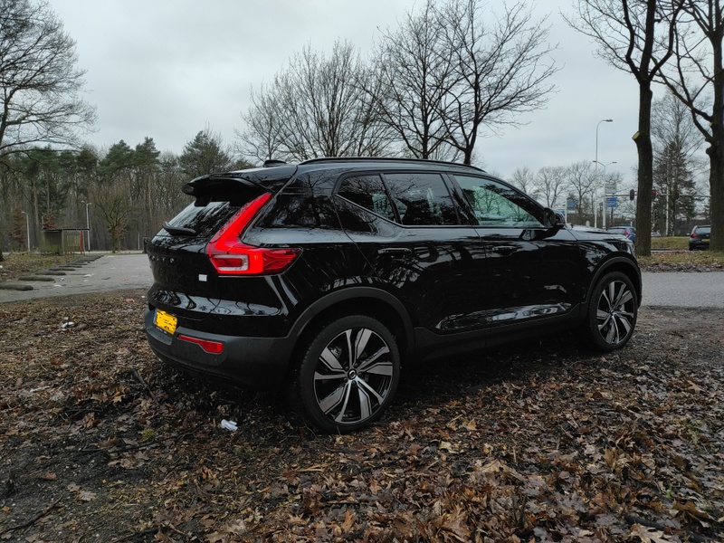 Afbeeldingslocatie: https://tweakers.net/i/unBy-CCDiittvn0hCIlgtZQkNPw=/800x/filters:strip_icc():strip_exif()/f/image/r2cOm7VAoRgzcP2LfYeQA4Uk.jpg?f=fotoalbum_large